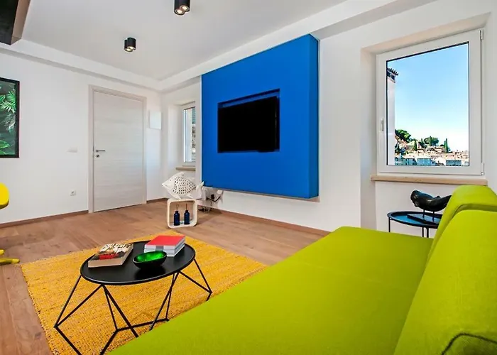 Casa Ferri Ρόβινι